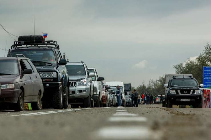 Власти вводят электронную очередь на паром в Крым