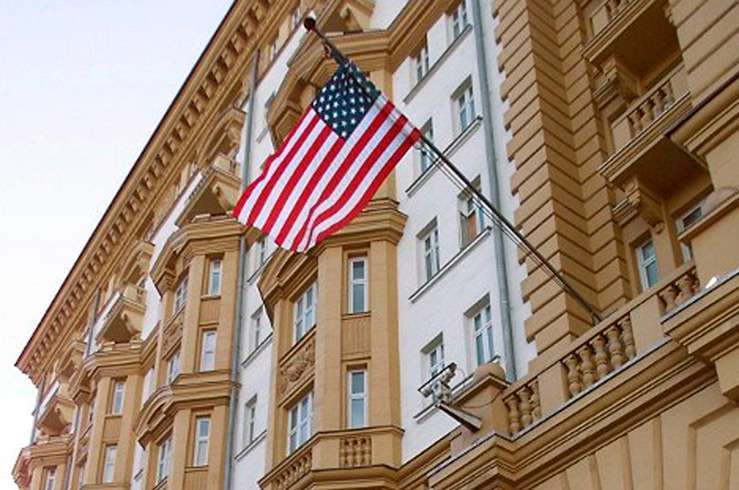 Американское посольство разъяснило новую процедуру выдачи виз гражданам РФ