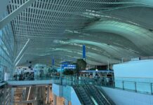 Президент Південної Кореї розпалює суперечку щодо пропозиції про контрабанду готівки в аеропортах