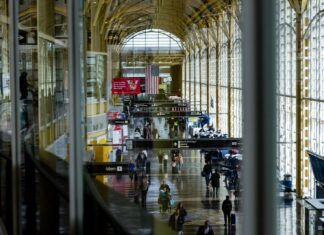 American Airlines оновить зал Admirals Club Lounge в DCA: суттєве покращення у 2026 році