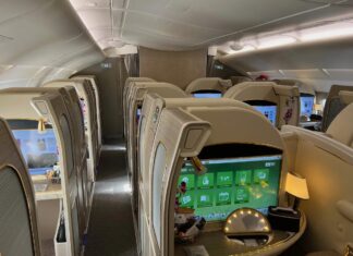 Emirates First Class: 15 прихованих секретів незабутнього польоту