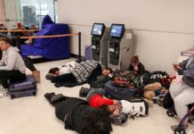 Операція у Венесуелі перервала подорожі в Карибському басейні, залишивши тисячі людей у безвиході