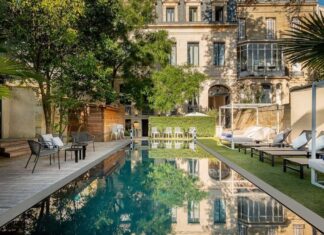 Le Palais Gallien у Бордо: розкіш у серці винного регіону