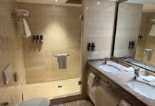 Готелі та ванні кімнати: чому дизайн йде на спад