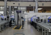 Маск Пропонує Фінансування TSA на Фоні Кризи через Закриття: Чи це законно?