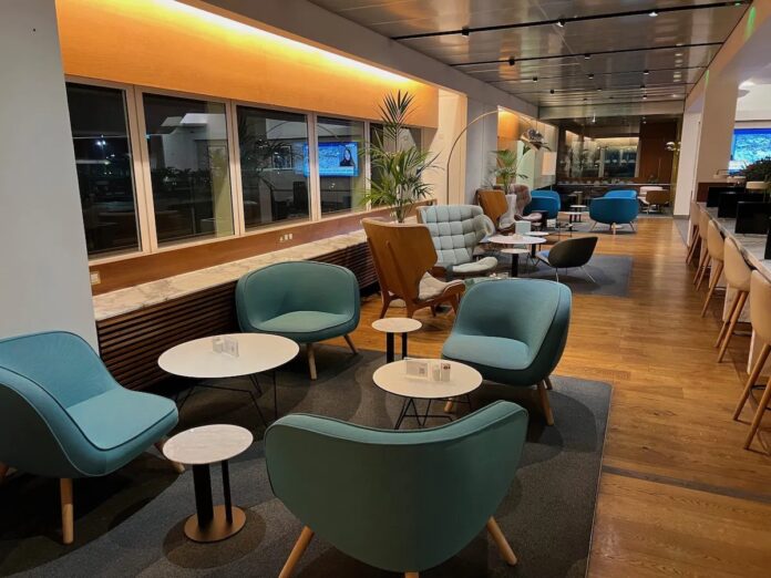 992c63b2-7599-49f1-9078-68cd4e239ca8