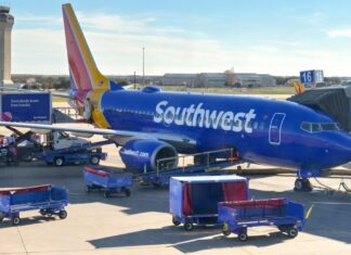 Авіакомпанії в Турбулентності: Штучний Інтелект, Конфлікти та Обмеження Пропускної Здібності