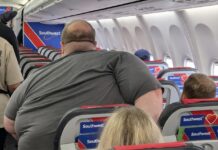Нова політика Southwest Airlines викликає обурення пасажирів