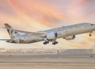 Авіакомпанії Наживаються на Близькосхідному Конфлікті, Підвищуючи Ціни на Квитки в 20 разів