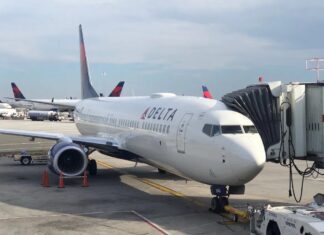 Пасажири Delta Застрягли в Атланті через шторм, що викликав Хаос в аеропорту