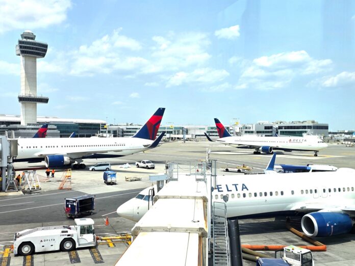 f90a8b9f-e631-4d19-ae7e-da926d862a18