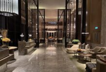 Усередині багатомільйонних чеків головних CEO готельних гігантів