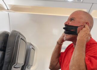 Бюджетні пропозиції передбачають довічну заборону на обов’язкове носіння масок при COVID-19