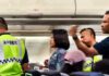 Подія на рейсі Malaysia Airlines: пасажира зняли з рейсу після домагань до члена екіпажу