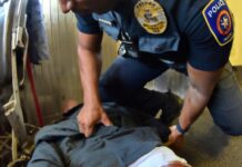 Від суперечки біля виходу на посадку до довічної заборони: юридична битва через арешт пасажира