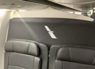 Karen, která se zbláznila a dostala letenku první třídy: drama na palubě American Airlines