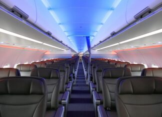 American Airlines is going back to Iceland