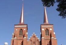 Справжній Роскілле: вікінги, королівські гробниці та обов’язковий до відвідування залізничний центр